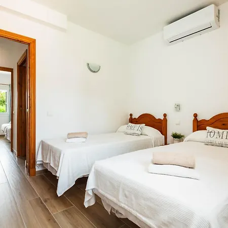 Juana - Torre Villa Son Bou