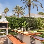 Juana - Torre Solí Villa Son Bou